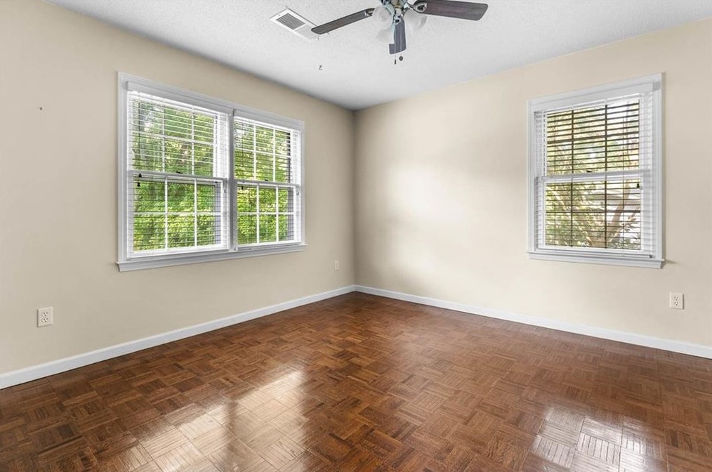 5247 Waterford Dr, Atlanta GA 30338-3129 exterior