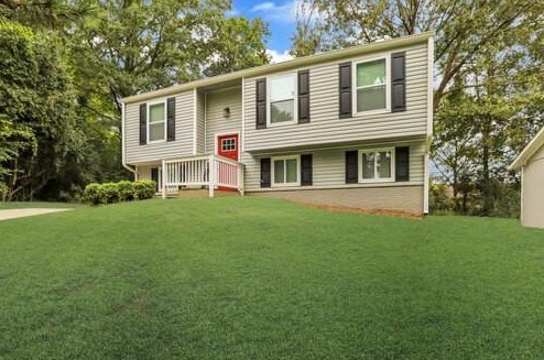 4976 Isle Royal Ct, Stone Mountain GA  30088-2305 exterior