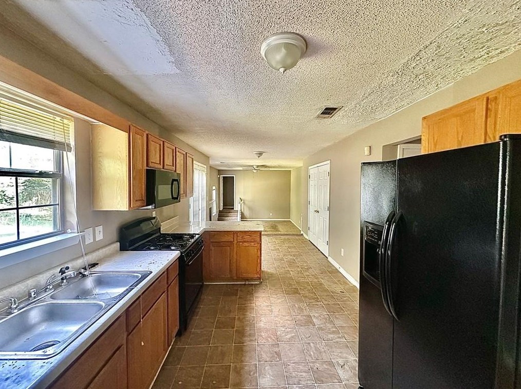 3341 Clifton Farm Dr, Decatur GA  30034-3712 exterior