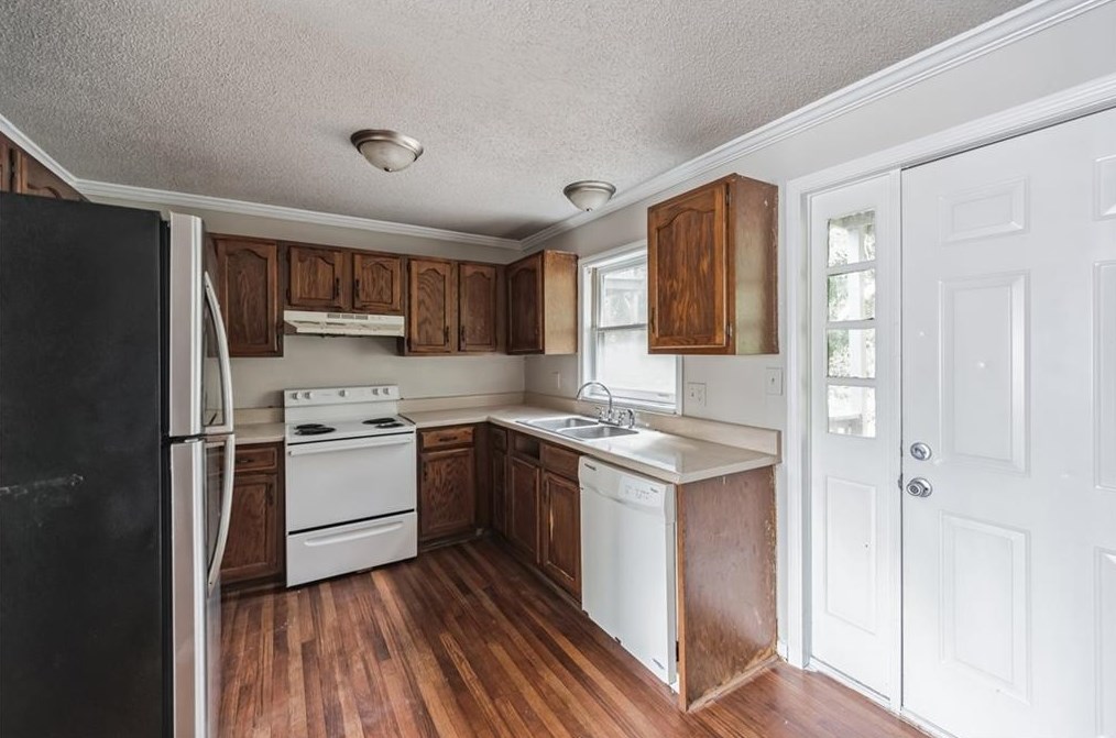 121 Mark Twain Cir, Athens GA  30605-3659 exterior