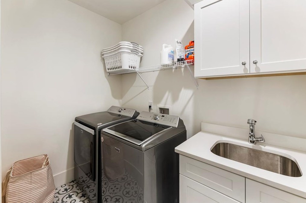 1124 Ralph Rd, Atlanta GA 30324-4624 exterior