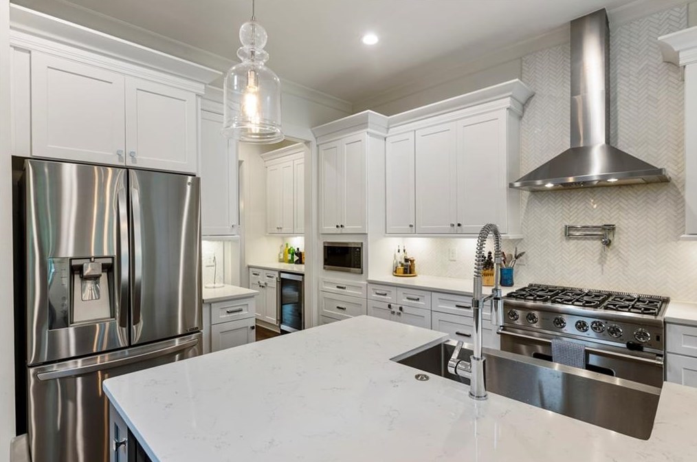 1124 Ralph Rd, Atlanta GA 30324-4624 exterior