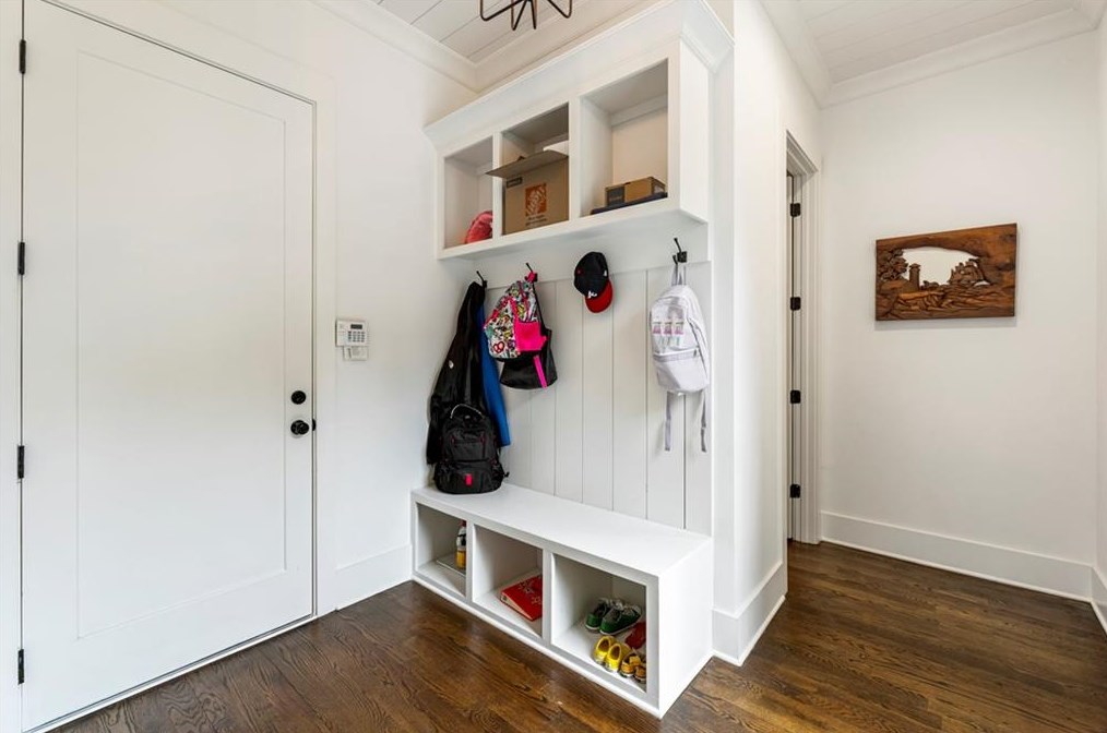 1124 Ralph Rd, Atlanta GA 30324-4624 exterior