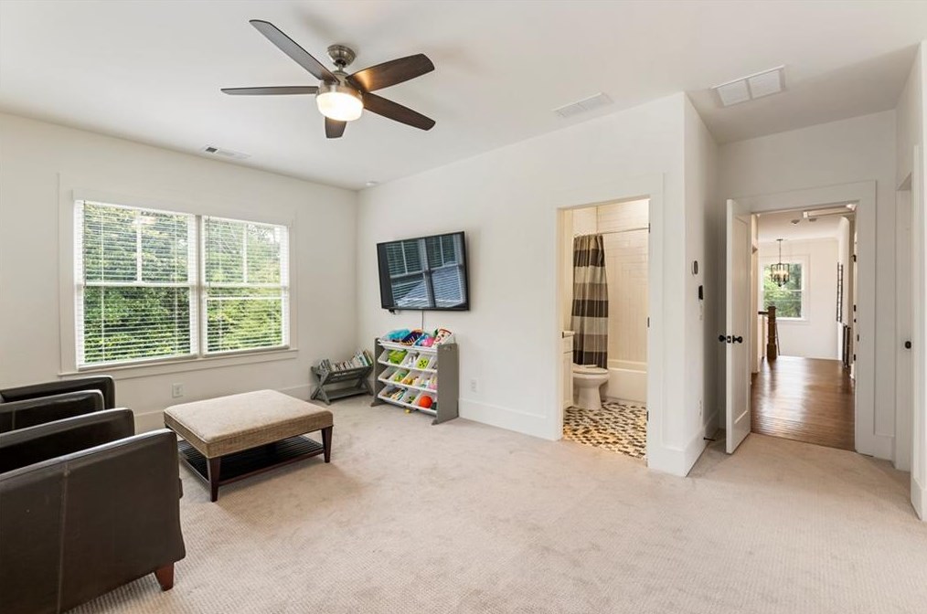 1124 Ralph Rd, Atlanta GA 30324-4624 exterior