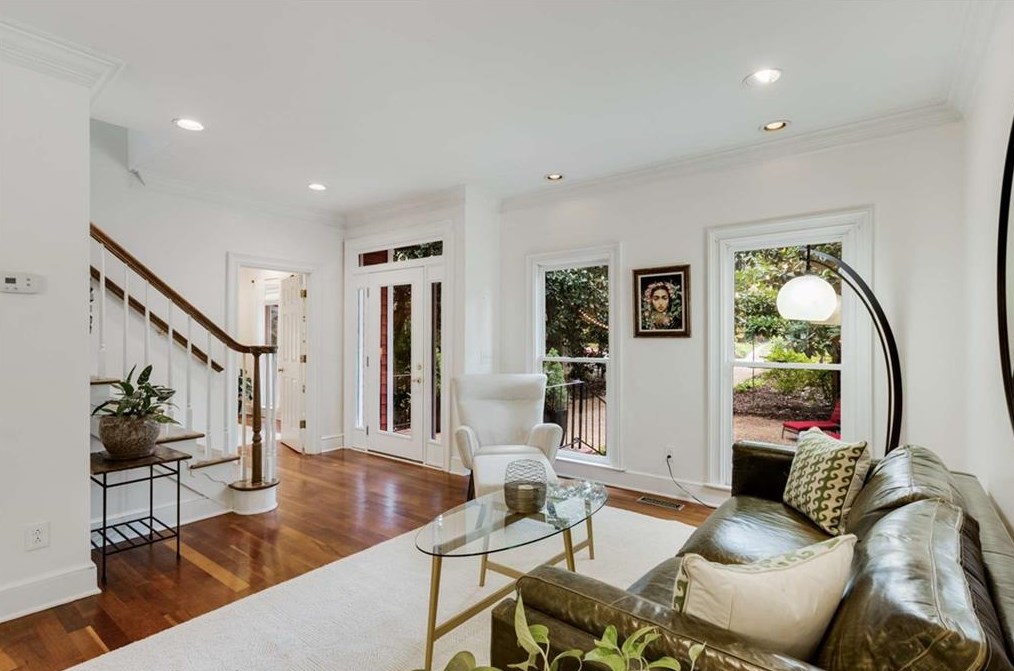 608 Avery St, Decatur GA  30030-3811 exterior