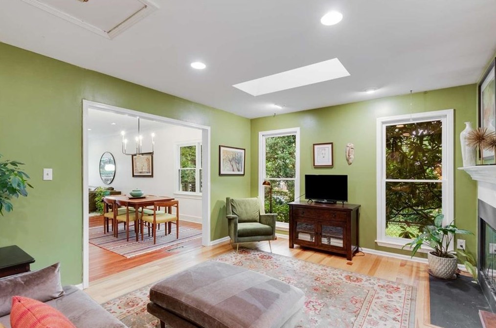 608 Avery St, Decatur GA  30030-3811 exterior