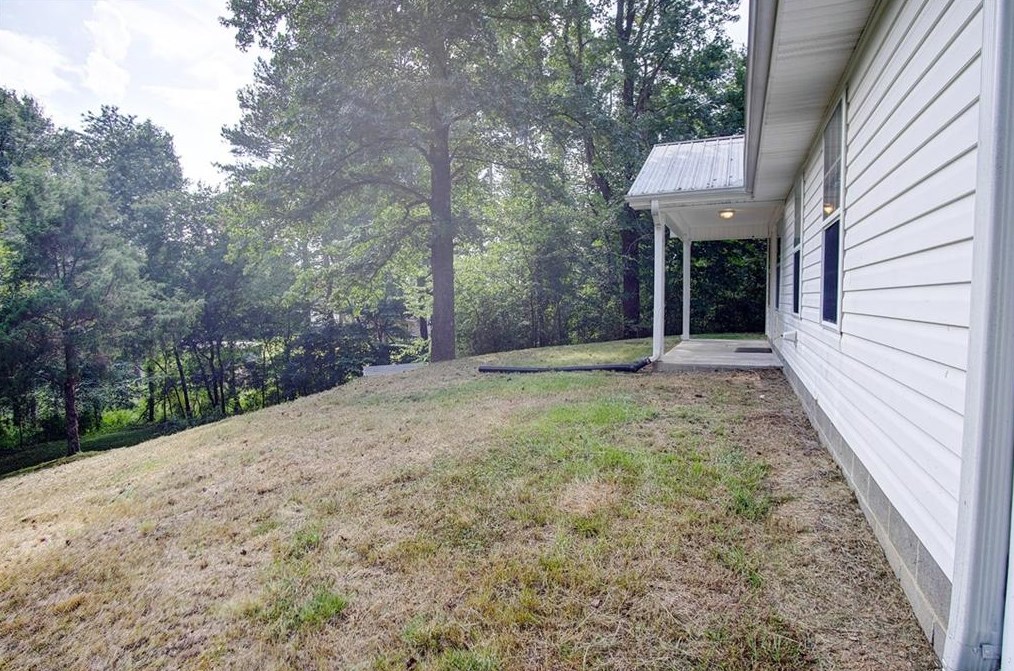 237 Hall Memorial Rd, Calhoun GA 30701-8354 exterior