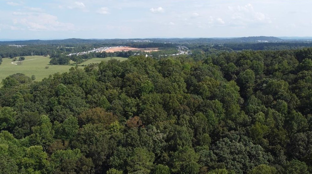 237 Hall Memorial Rd, Calhoun GA 30701-8354 exterior