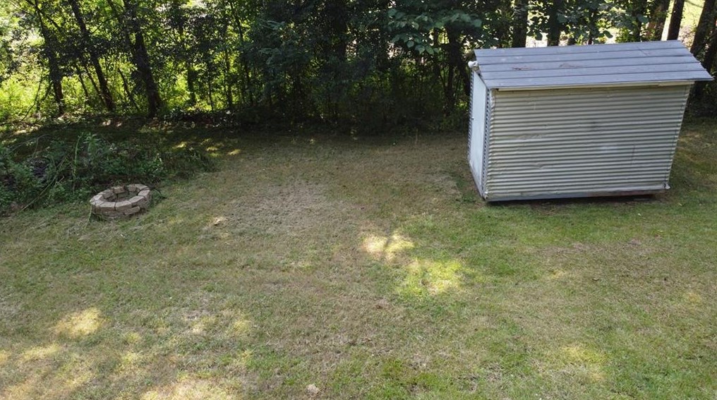 237 Hall Memorial Rd, Calhoun GA 30701-8354 exterior