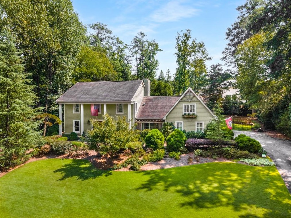 740 Weatherly Ln, Atlanta GA  exterior