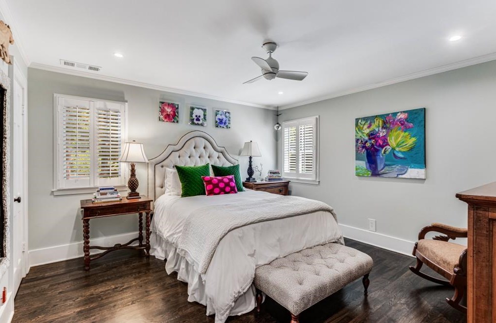 740 Weatherly Ln, Atlanta GA  exterior
