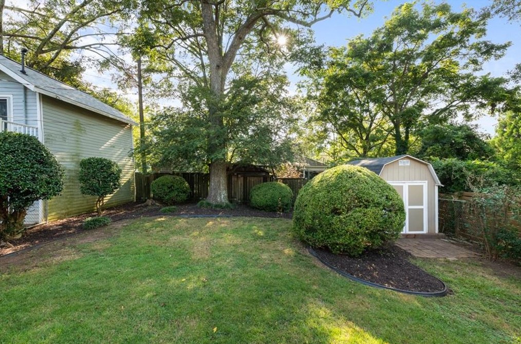 115 Feld Ave, Decatur GA  30030-3509 exterior