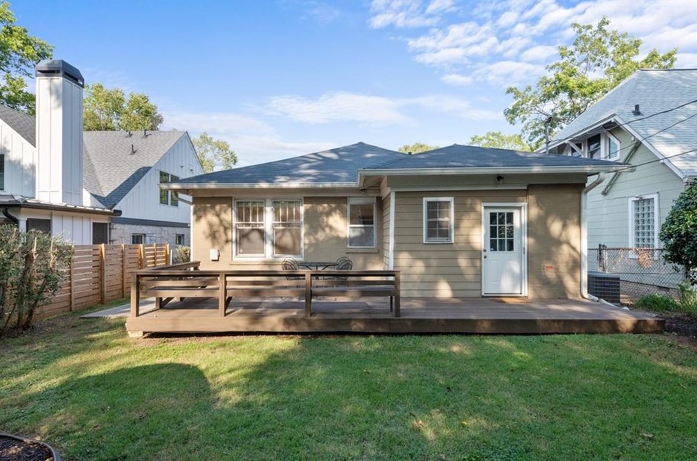 115 Feld Ave, Decatur GA  30030-3509 exterior