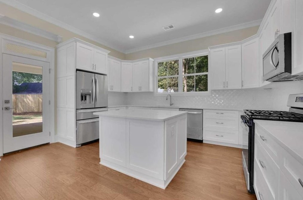 2689 Rantin Dr, Atlanta GA 30344 exterior