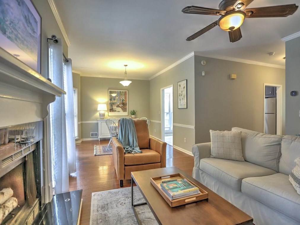 1449 Cambridge Cmn, Decatur GA  30033-2047 exterior