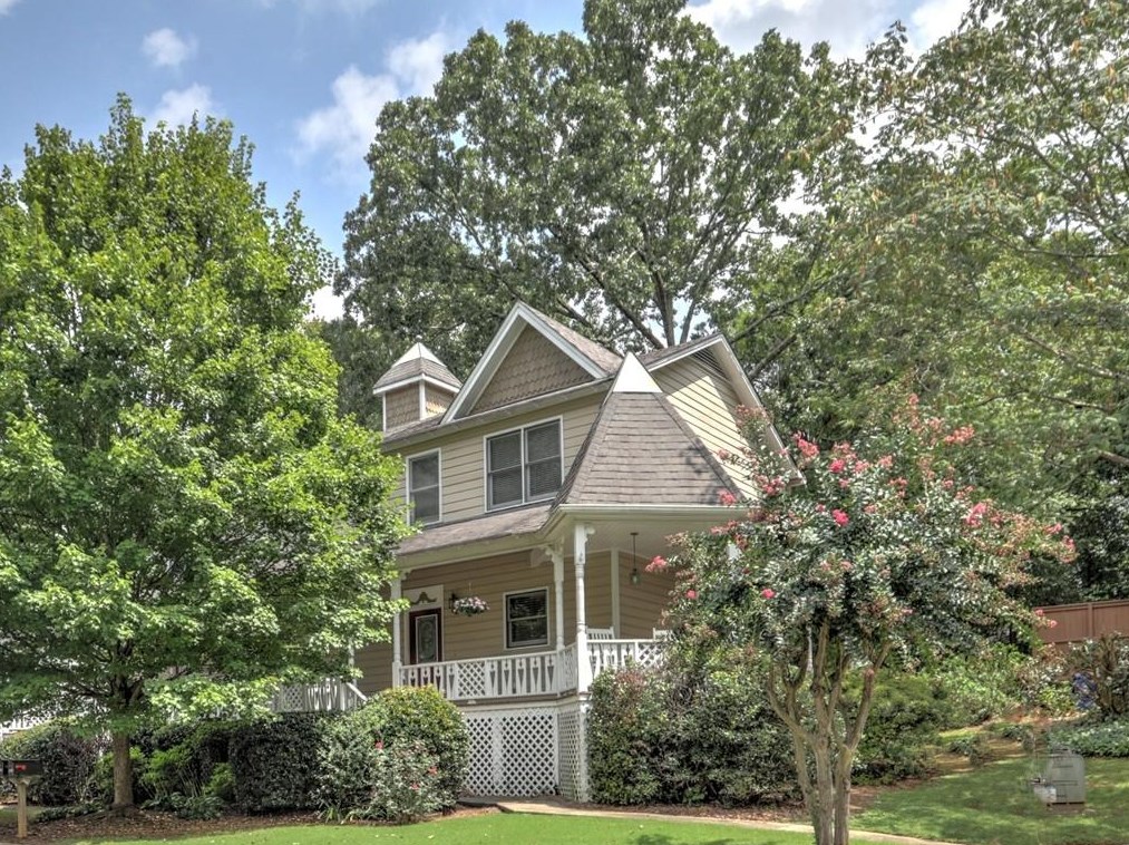 1449 Cambridge Cmn, Decatur GA  30033-2047 exterior