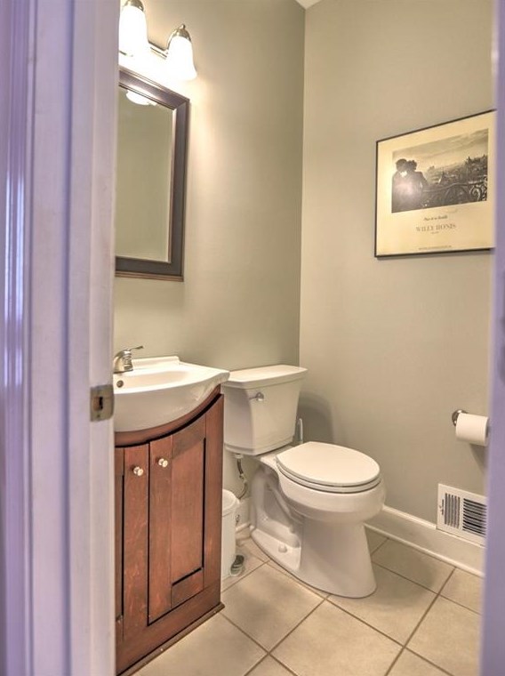 1449 Cambridge Cmn, Decatur GA  30033-2047 exterior