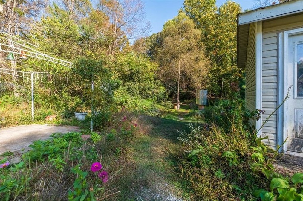 4847 Villa Rica Hwy, Dallas GA  30157-6948 exterior