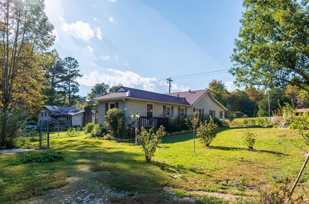 4847 Villa Rica Hwy, Dallas GA  30157-6948 exterior