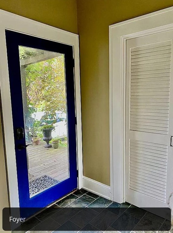 125 Wilton Dr, Decatur GA  30030-5101 exterior