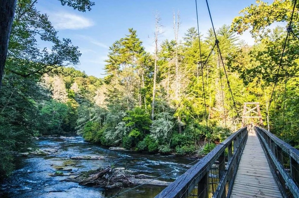 4525 Point Dr, Cumming GA  30041-9457 exterior