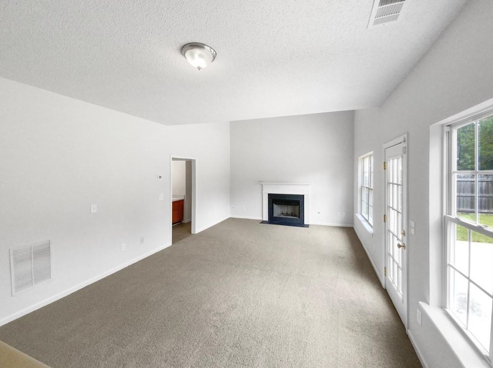7229 Cedar Forest Dr, Douglasville GA  30134-1065 exterior