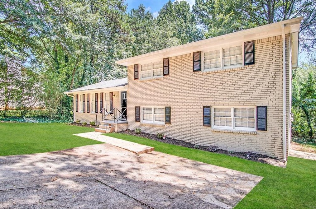 1965 Rollingwood Dr, Atlanta GA  30316-4423 exterior