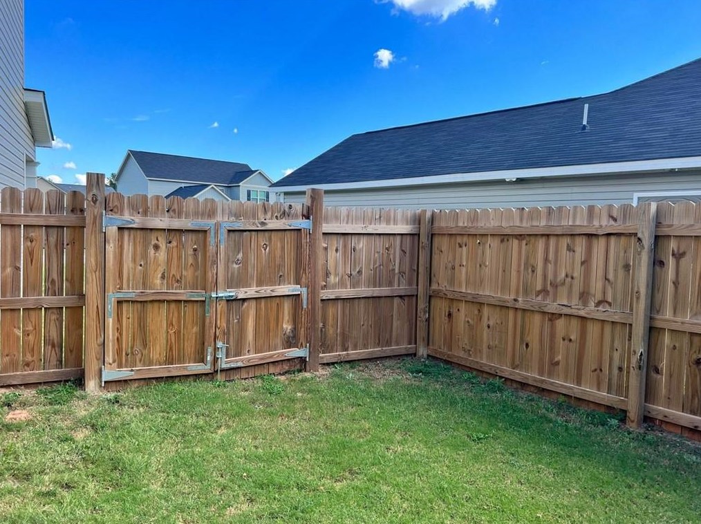 134 Arbor Crk, Warner Robins GA  31093-8958 exterior