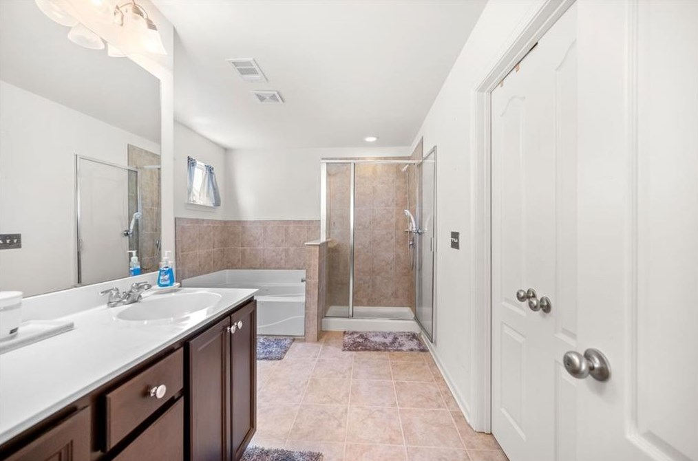 7788 Rutgers Cir, Fairburn GA  30213 exterior