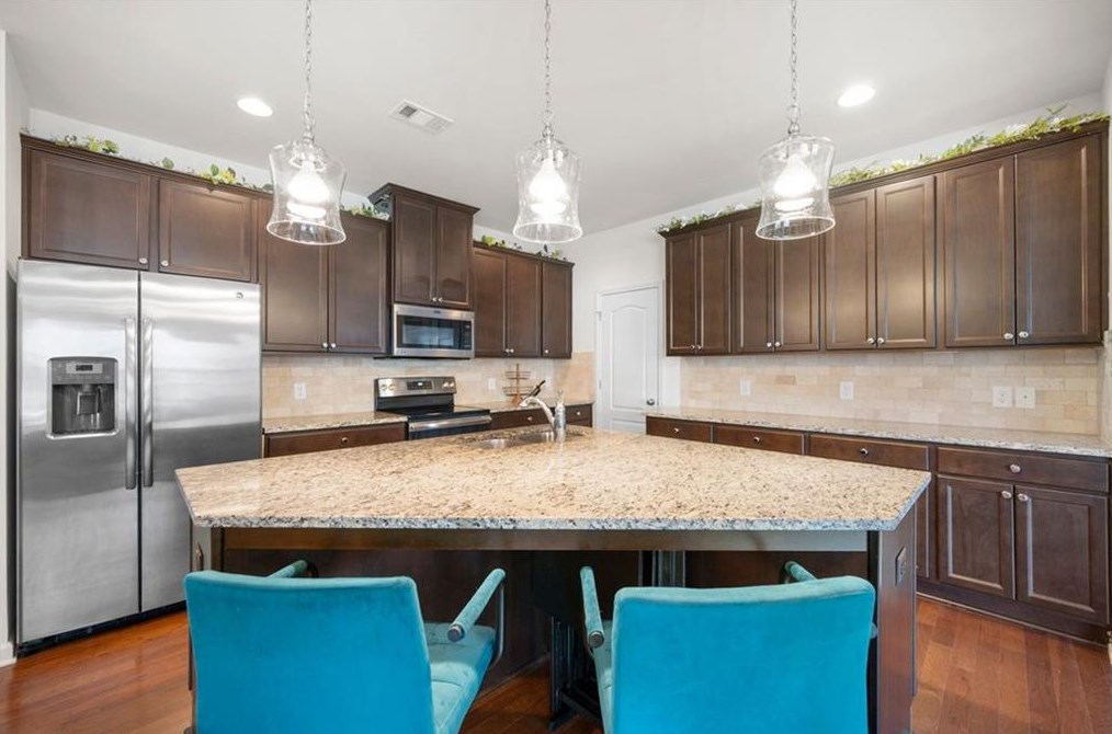7788 Rutgers Cir, Fairburn GA  30213 exterior