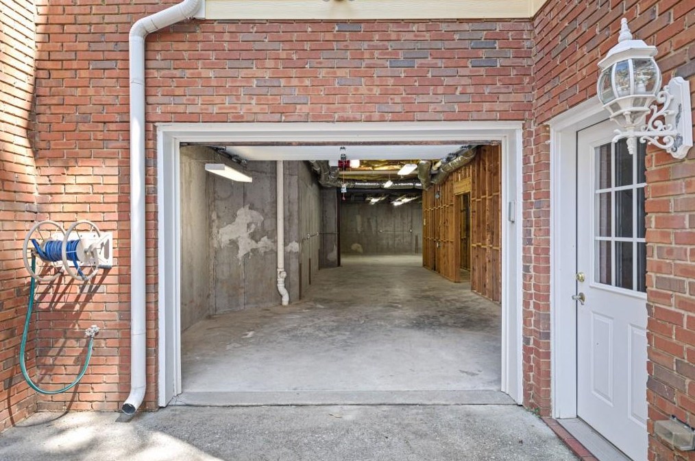 451 Woodward Ave, Atlanta GA  30312-2236 exterior