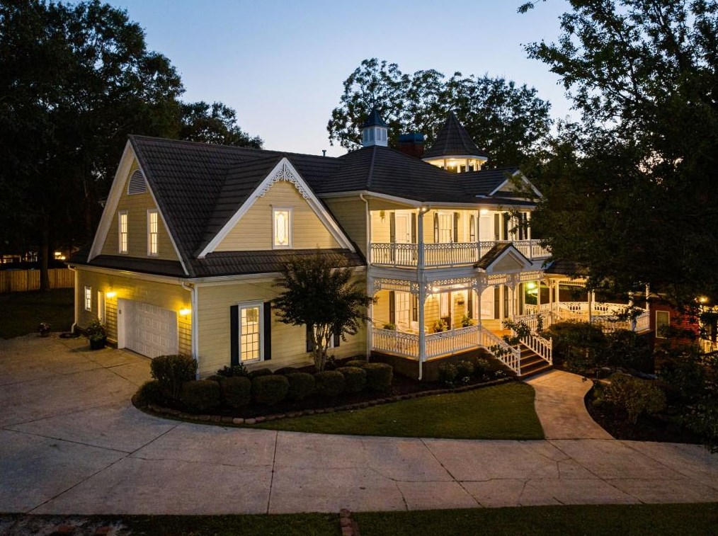 451 Woodward Ave, Atlanta GA  30312-2236 exterior