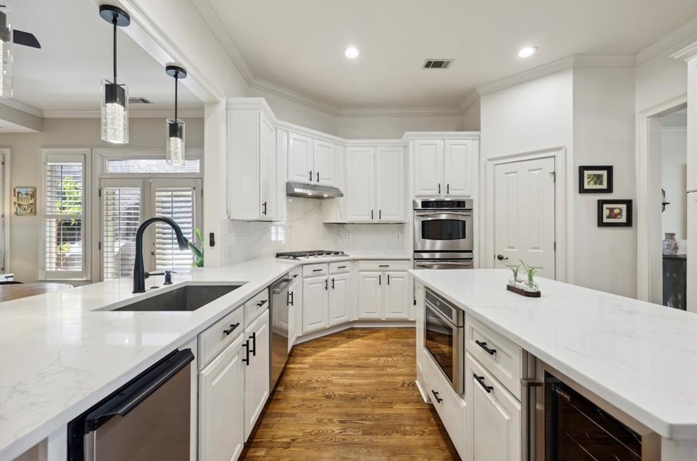 2065 Arminda Ct, Alpharetta GA  30022-1589 exterior