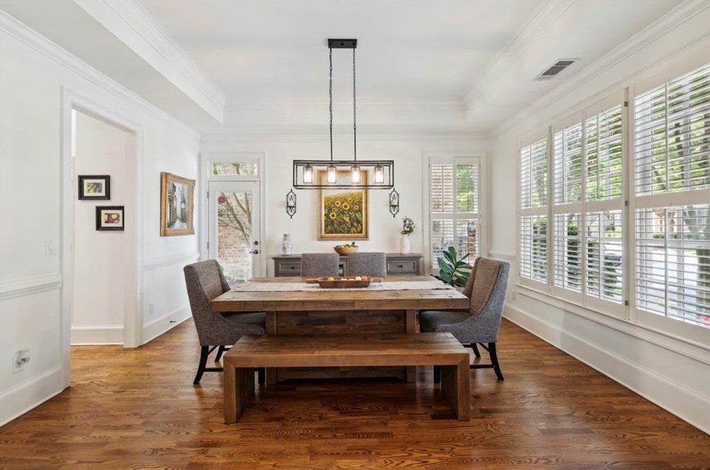 2065 Arminda Ct, Alpharetta GA  30022-1589 exterior
