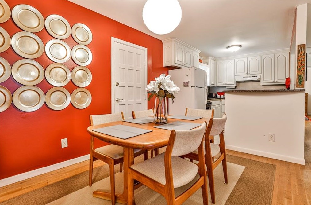 3186 Vine Cir, Decatur GA  30033-5109 exterior