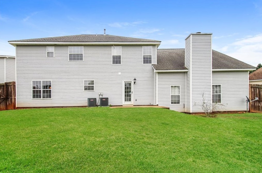 2360 Bankside Cir, Decatur GA  30035-2544 exterior