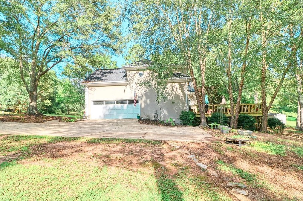 1220 Chaddwyck Dr, Athens GA  30606-7005 exterior