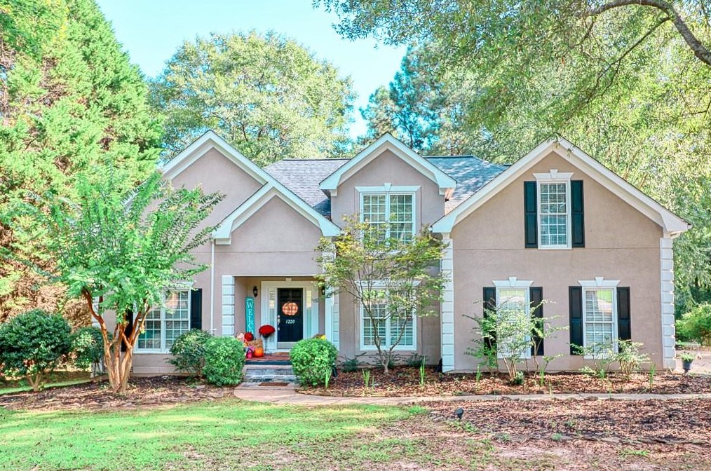 1220 Chaddwyck Dr, Athens GA  30606-7005 exterior