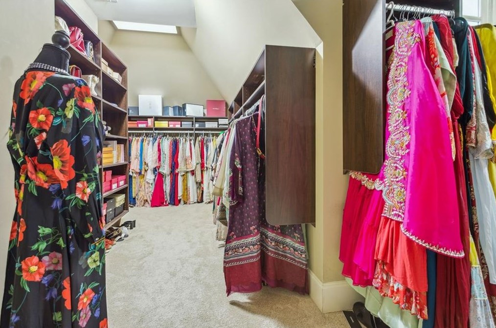 3073 Woodrow Way, Atlanta GA  30319-2707 exterior