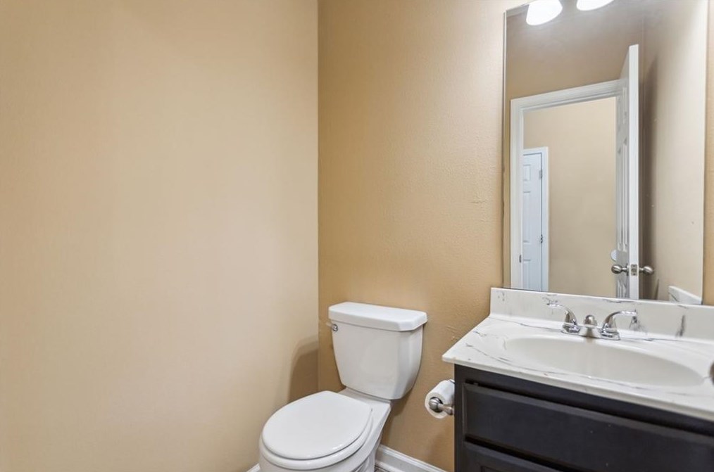 2813 Snapfinger Mnr, Decatur GA  30035-4168 exterior