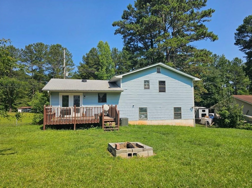 1504 Cave Springs Rd, Douglasville GA  30134-3650 exterior