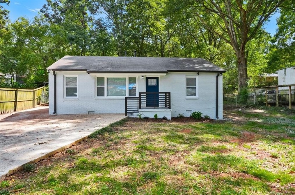 4173 Sherwood Ave, Decatur GA  30035-1969 exterior