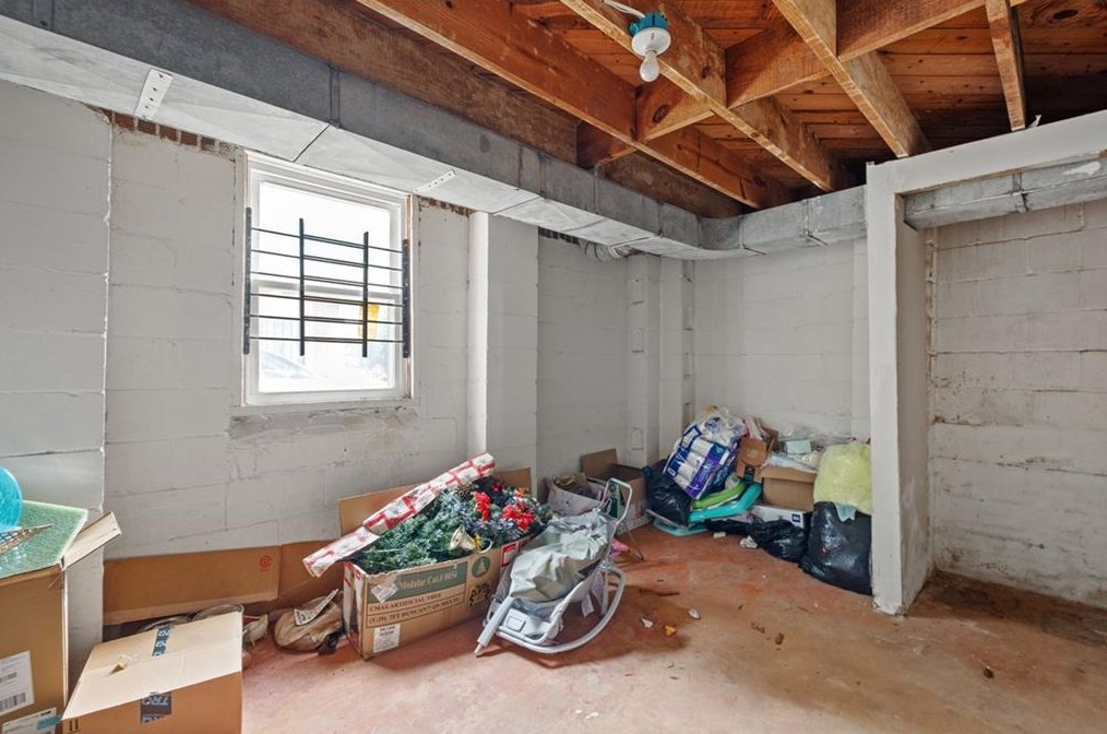 2528 Amelia Ave, Decatur GA  30032-3212 exterior