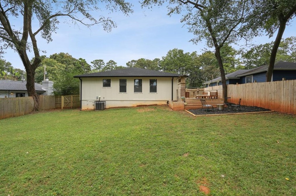 2181 Miriam Ln, Decatur GA  30032-5553 exterior