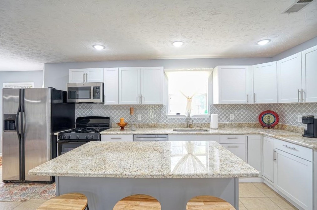 3451 Greenville Trce, Decatur GA  30034-1864 exterior