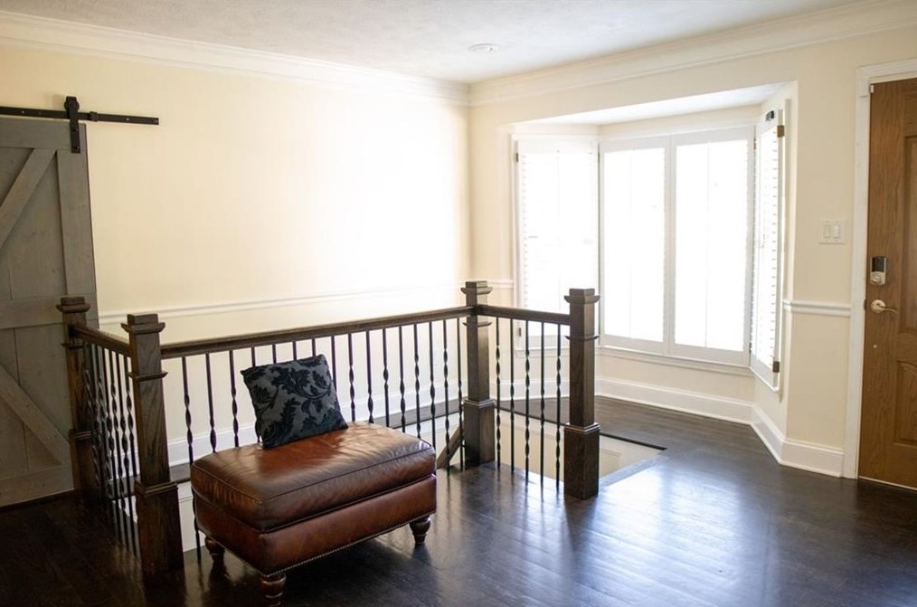 2735 Skyland Dr, Atlanta GA  30319-3645 exterior