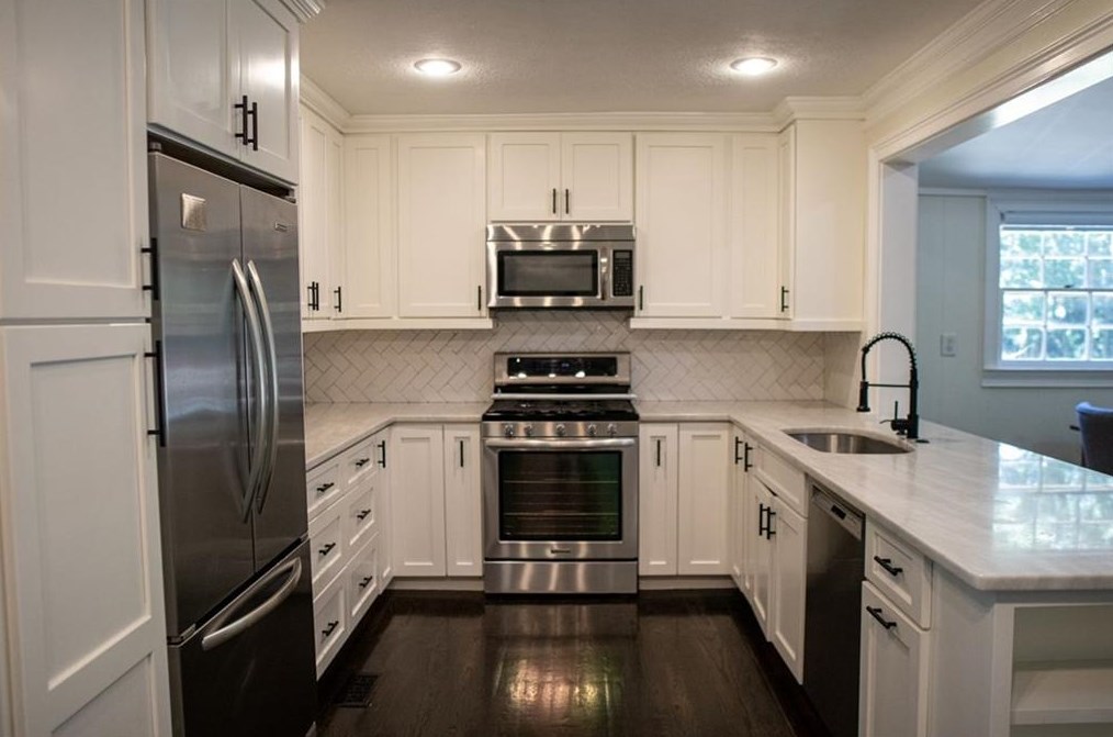 2735 Skyland Dr, Atlanta GA  30319-3645 exterior