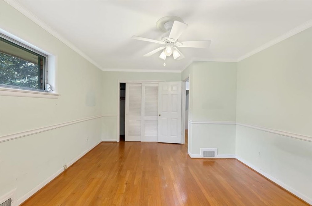 2000 Hollidon Rd, Decatur GA  30033-1023 exterior