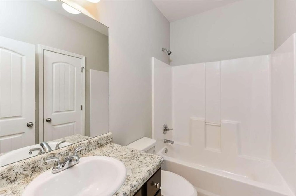 1962 Township Dr, Winder GA  30680-5633 exterior