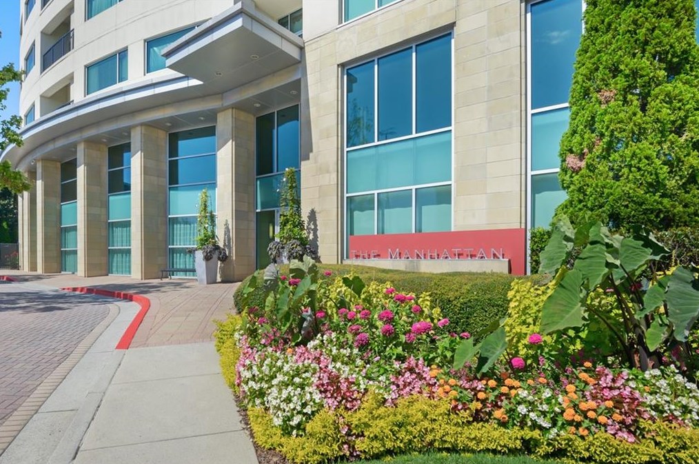 4561 Olde Perimeter Way, Atlanta GA 30346-1226 exterior